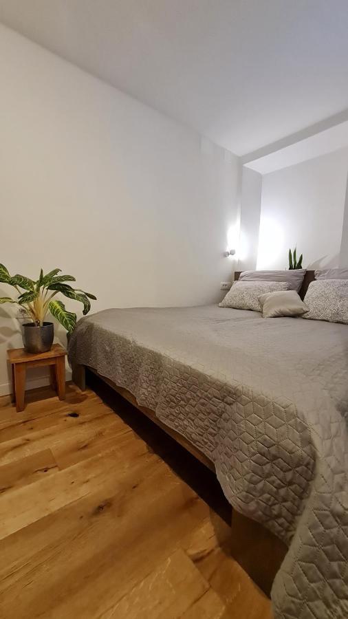 Friz&Fany Daire Postojna Dış mekan fotoğraf